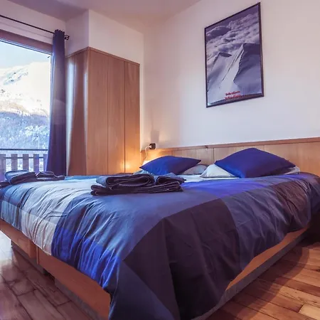 Bed & Breakfast Shredhouse *